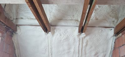 Utólagos tető tetőtér fújt purhab hőszigetelés